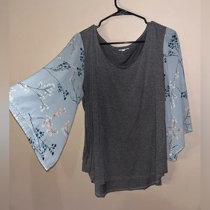 flowy sleeved top